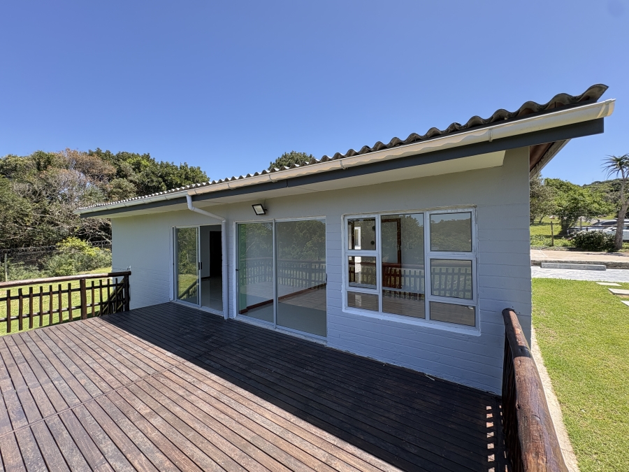 5 Bedroom Property for Sale in Cintsa East Eastern Cape